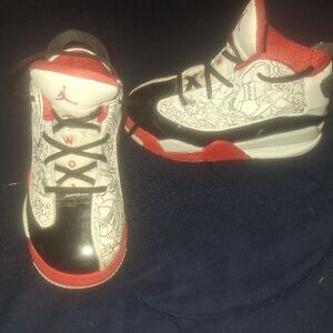 Jordan Dub Zero - Black, White, and Red